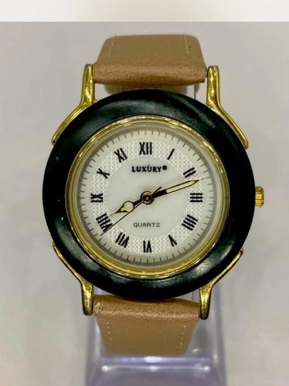 Luxury® Quartz Round Watch in Black, Gold & Tan ***